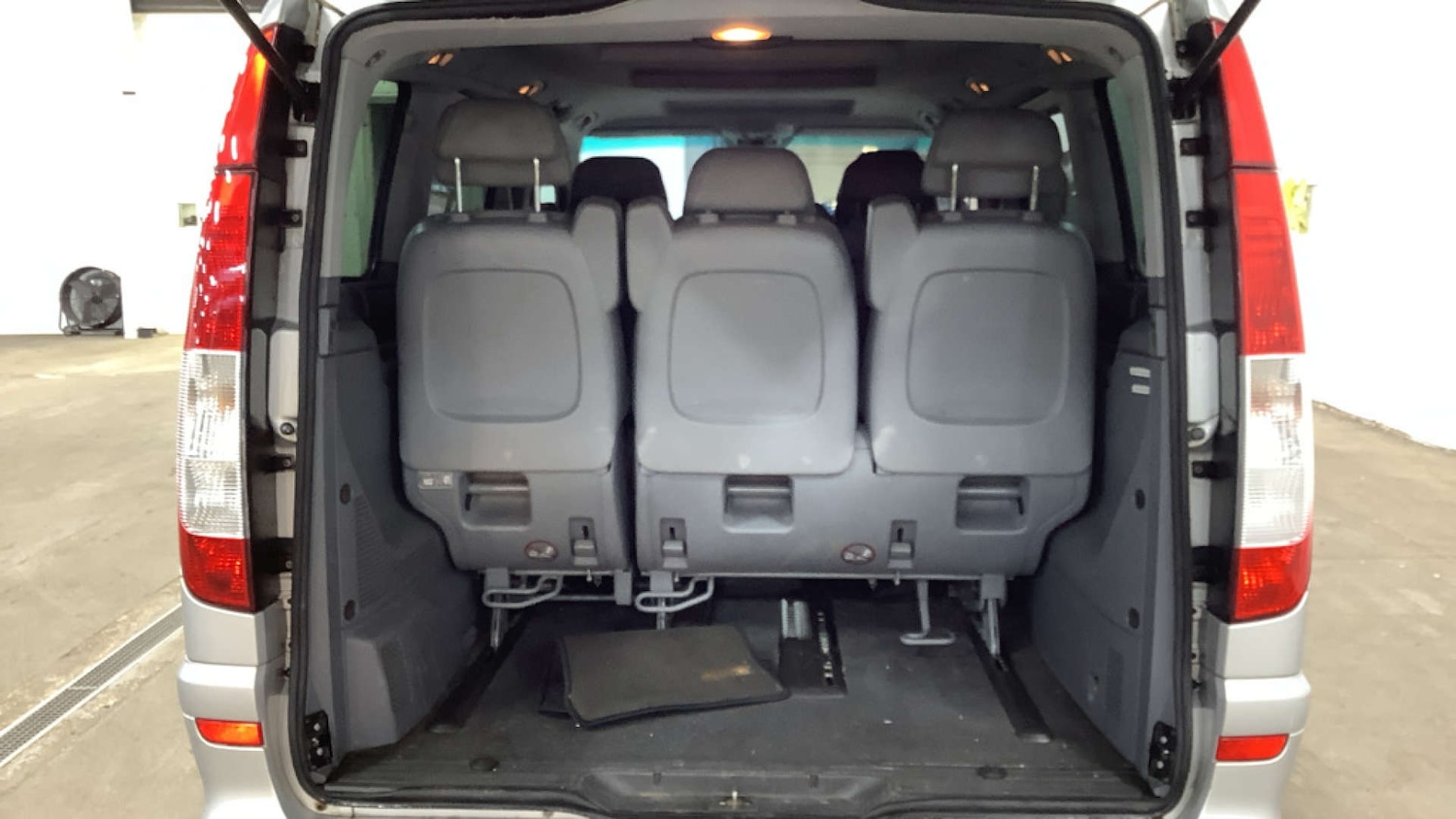 Used Mercedes-Benz Viano 2009 for sale - 77609416: Photo 13