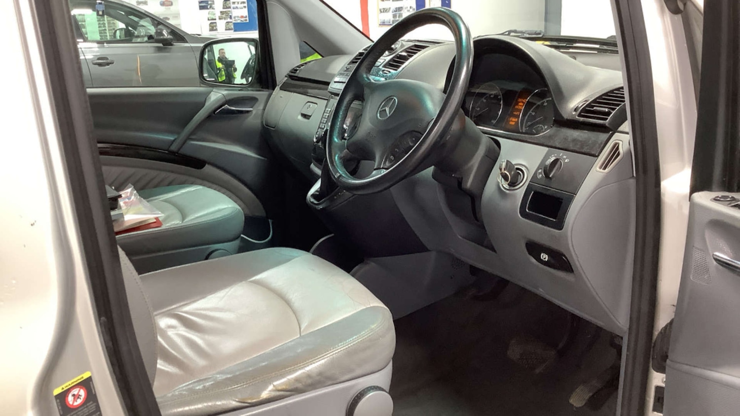 Used Mercedes-Benz Viano 2009 for sale - 77609416: Photo 15