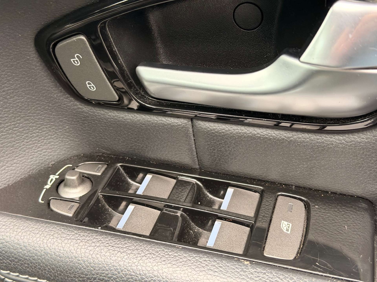 Used Land Rover Range Rover Evoque 2016 for sale - 76957850: Photo 13