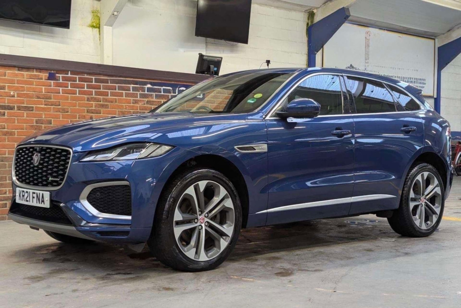 Used Jaguar F-Pace 2021 for sale - 77270759: Photo 1