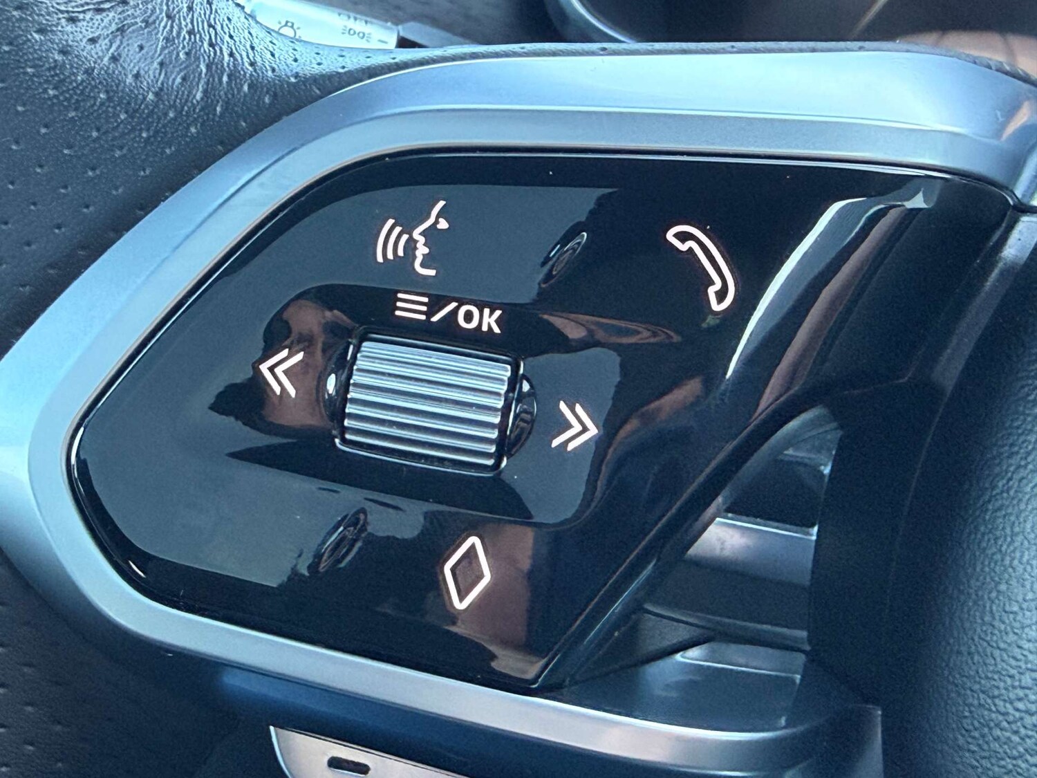 Used Jaguar F-Pace 2021 for sale - 77270759: Photo 21