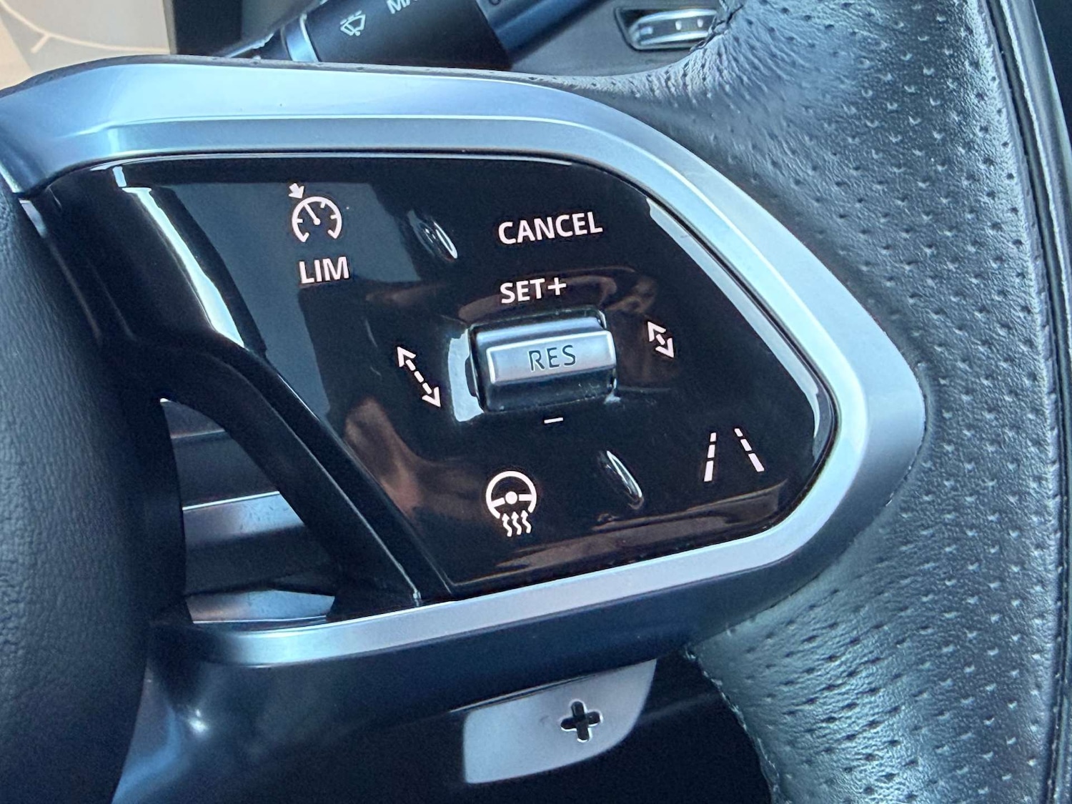 Used Jaguar F-Pace 2021 for sale - 77270759: Photo 22