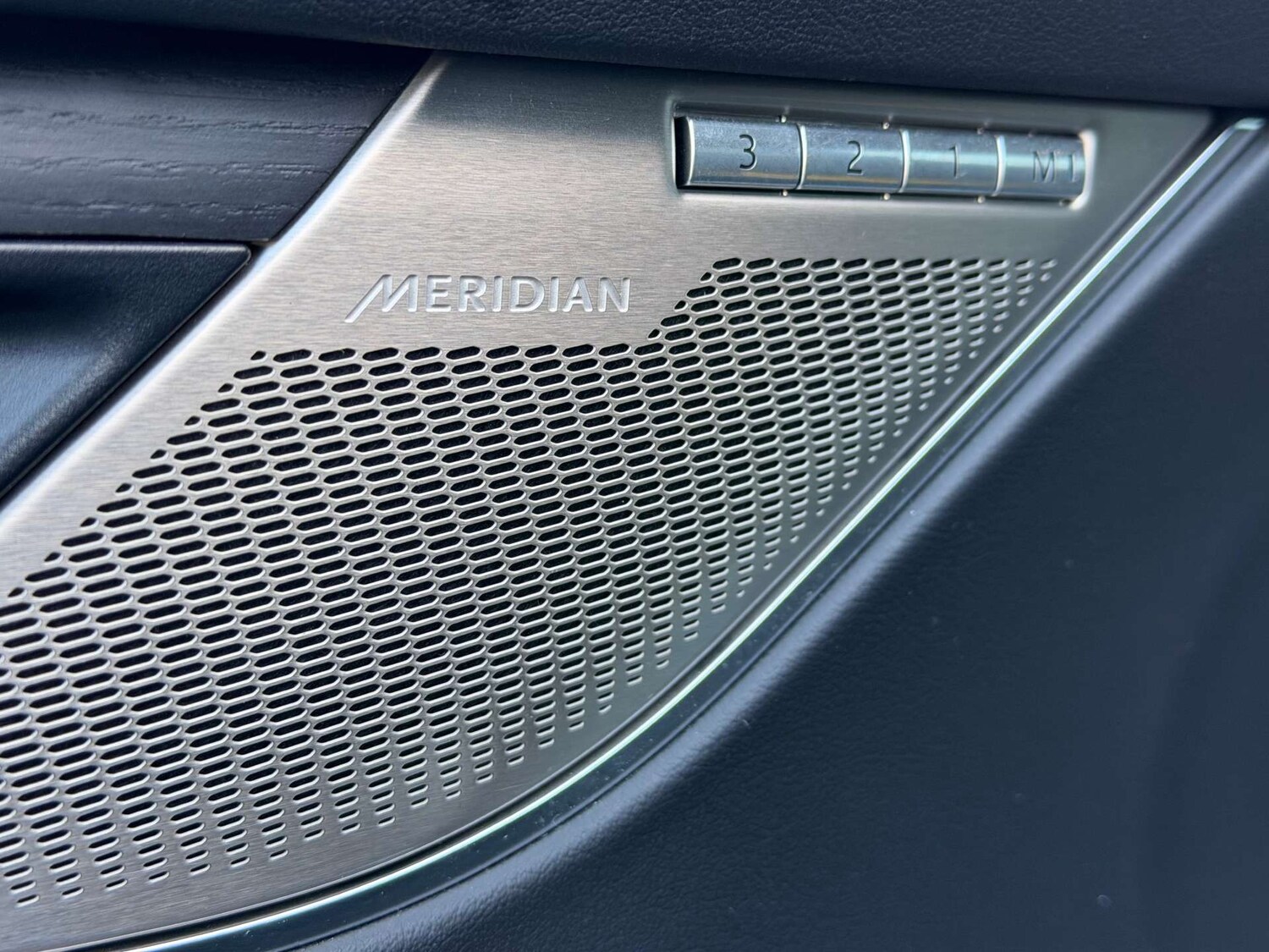 Used Jaguar F-Pace 2021 for sale - 77270759: Photo 25