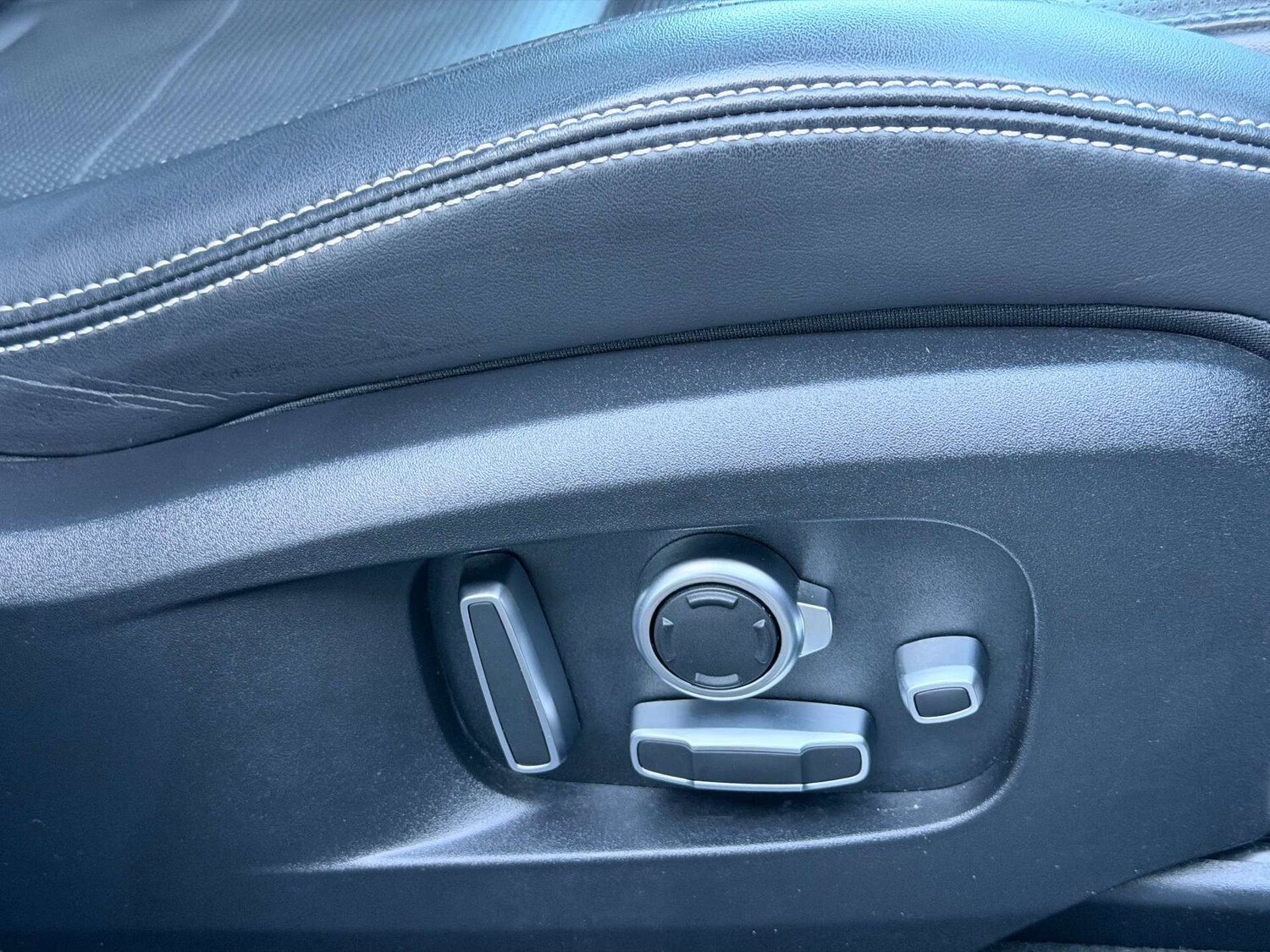 Used Jaguar F-Pace 2021 for sale - 77270759: Photo 26