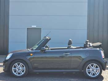 Used MINI Convertible 2011 for sale - 74513102: Photo