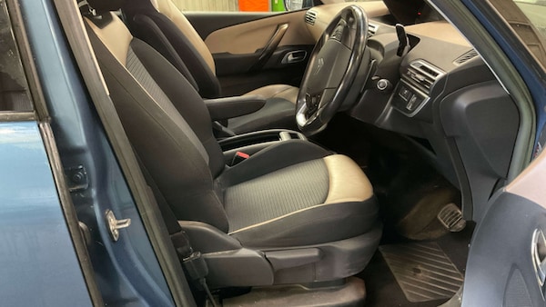 Used Citroen C4 Picasso 2014 for sale - 76159808: Photo 6