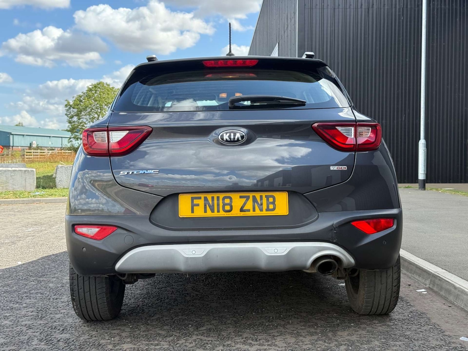 Used Kia Stonic 2018 for sale - 77205131: Photo 4