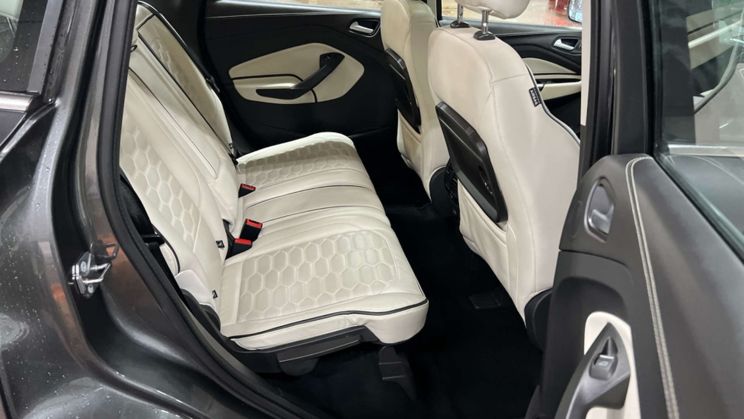 Used Ford Kuga 2018 for sale - 77399253: Photo 14