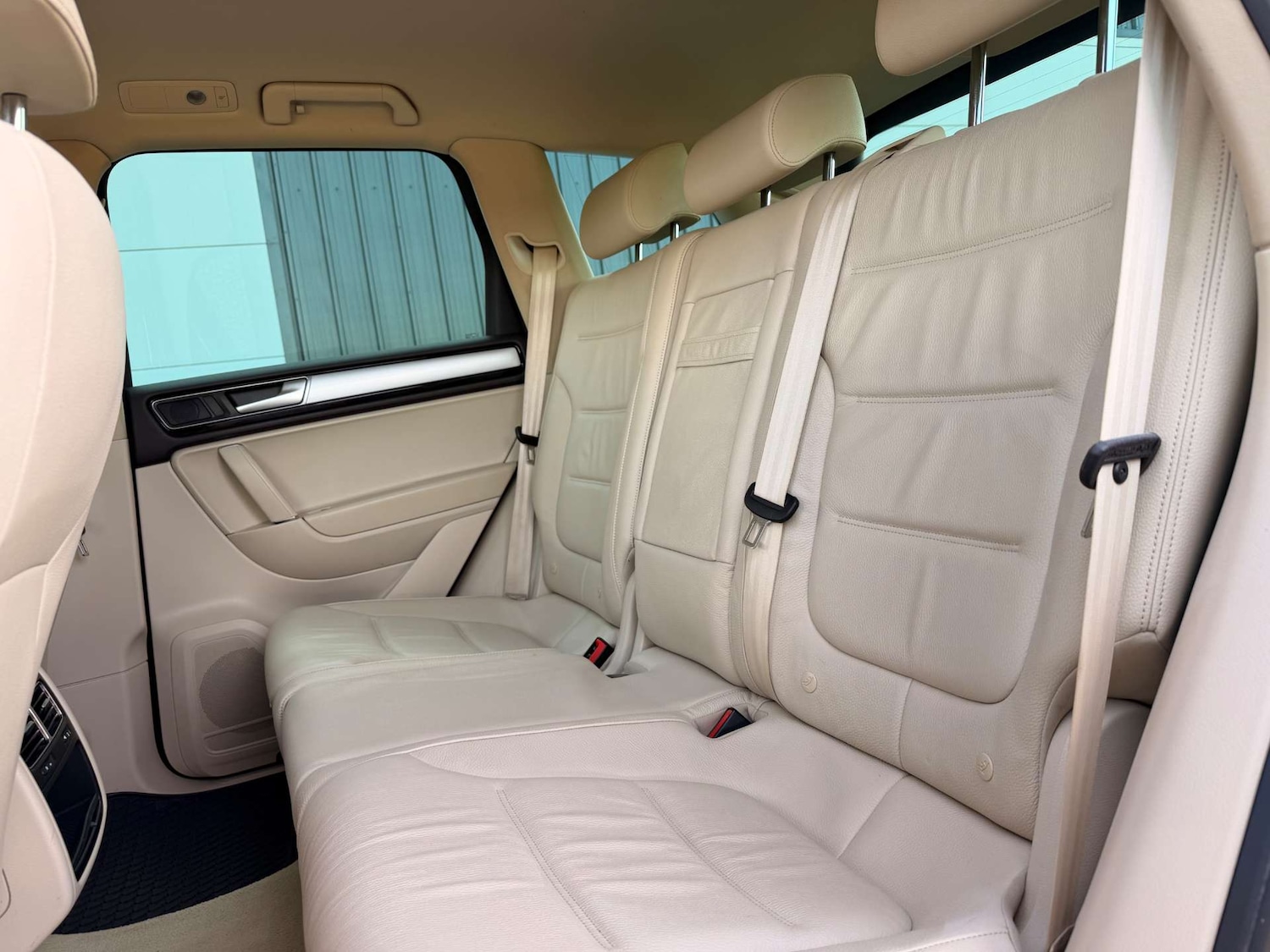 Used Volkswagen Touareg 2015 for sale - 77270764: Photo 11