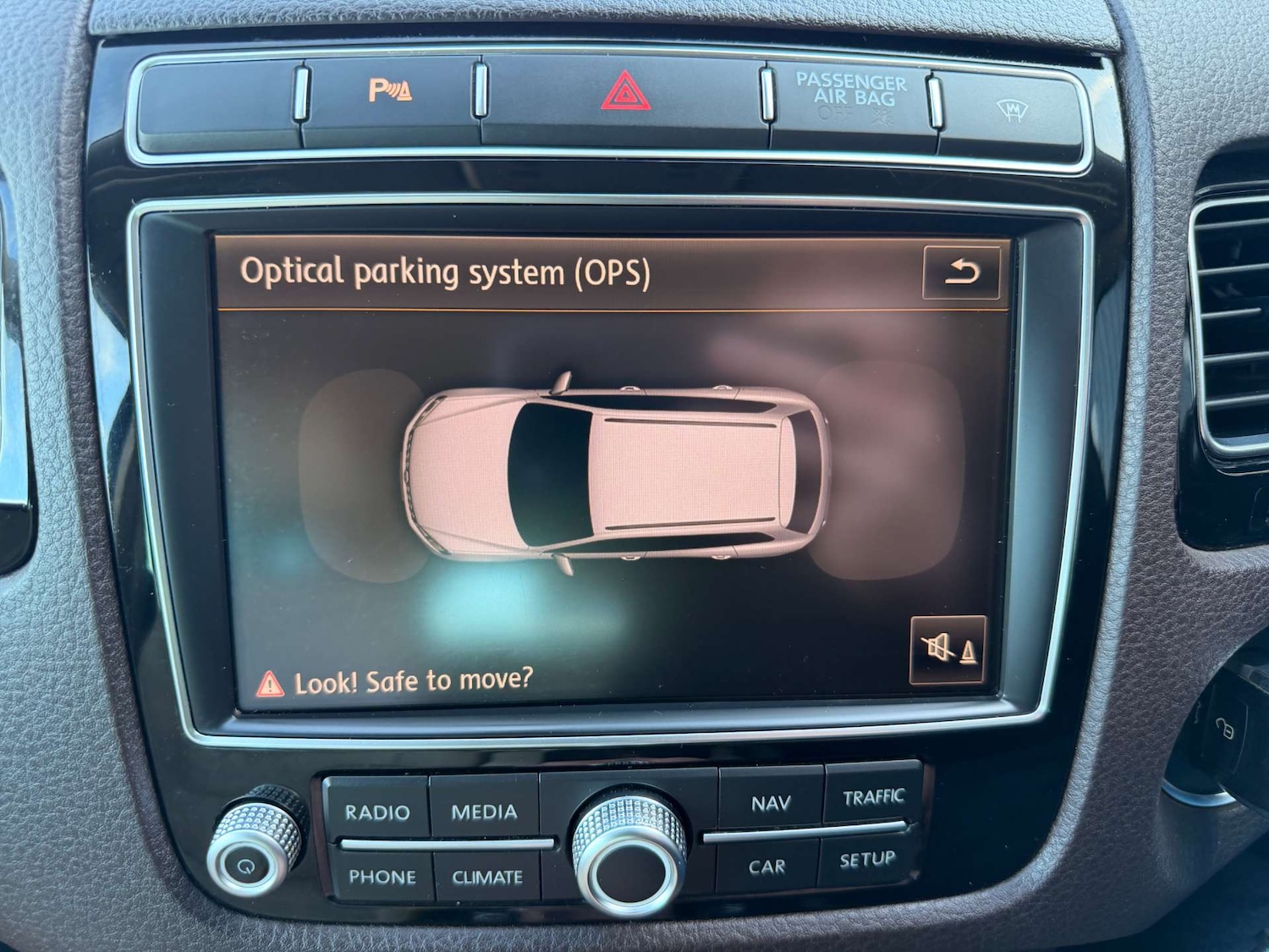 Used Volkswagen Touareg 2015 for sale - 77270764: Photo 13