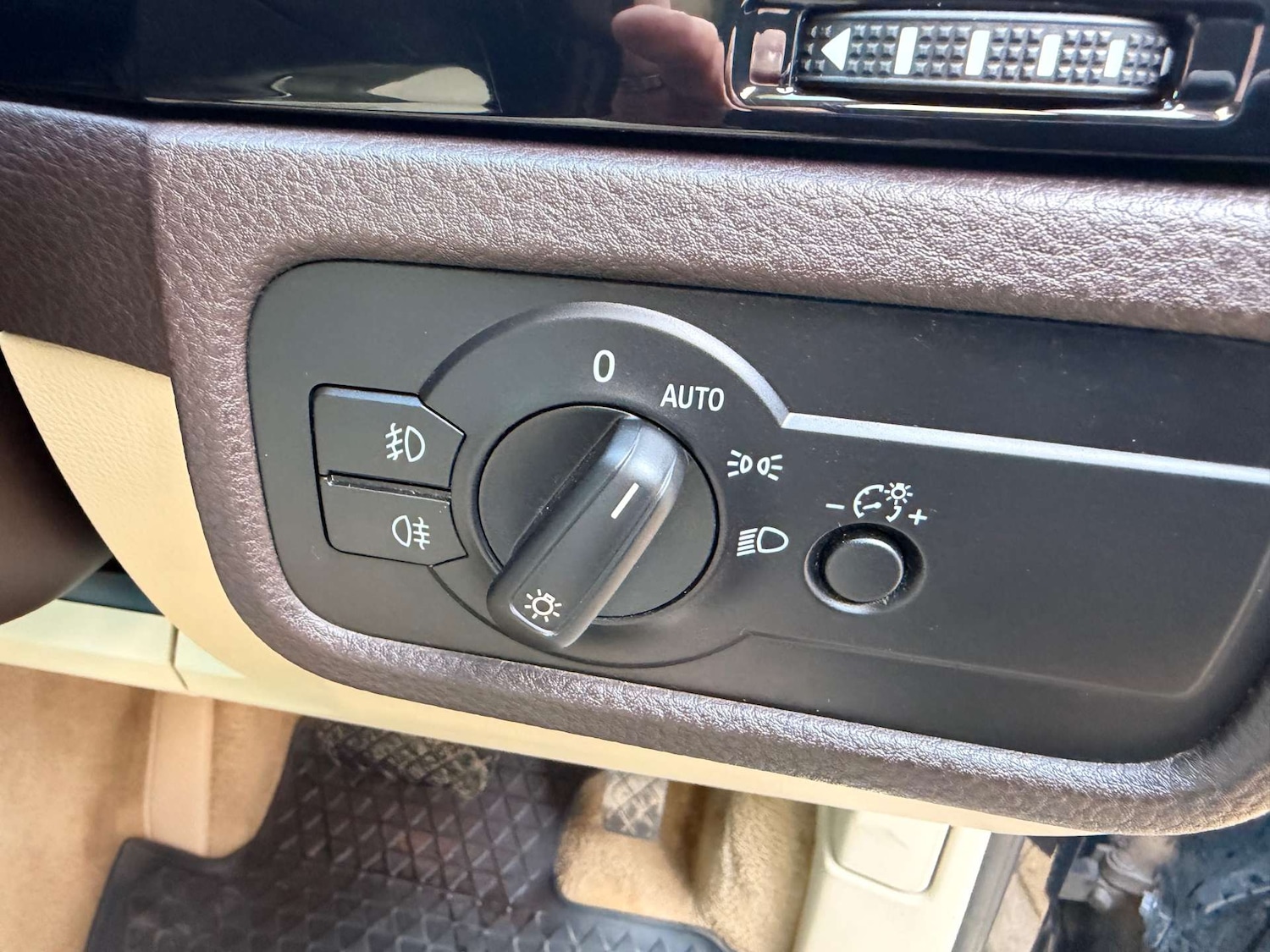 Used Volkswagen Touareg 2015 for sale - 77270764: Photo 16