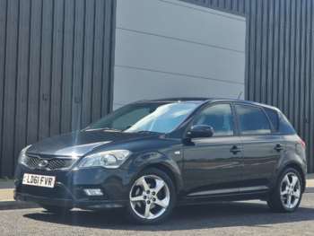 Used Kia Ceed 2011 for sale - 74580309: Photo