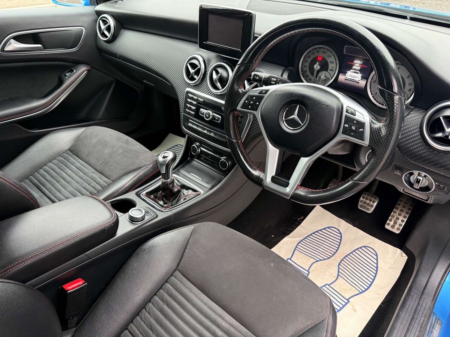 Used Mercedes-Benz A-Class 2015 for sale - 76172789: Photo 9
