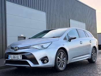 Used Toyota Avensis 2016 for sale - 77836457: Photo