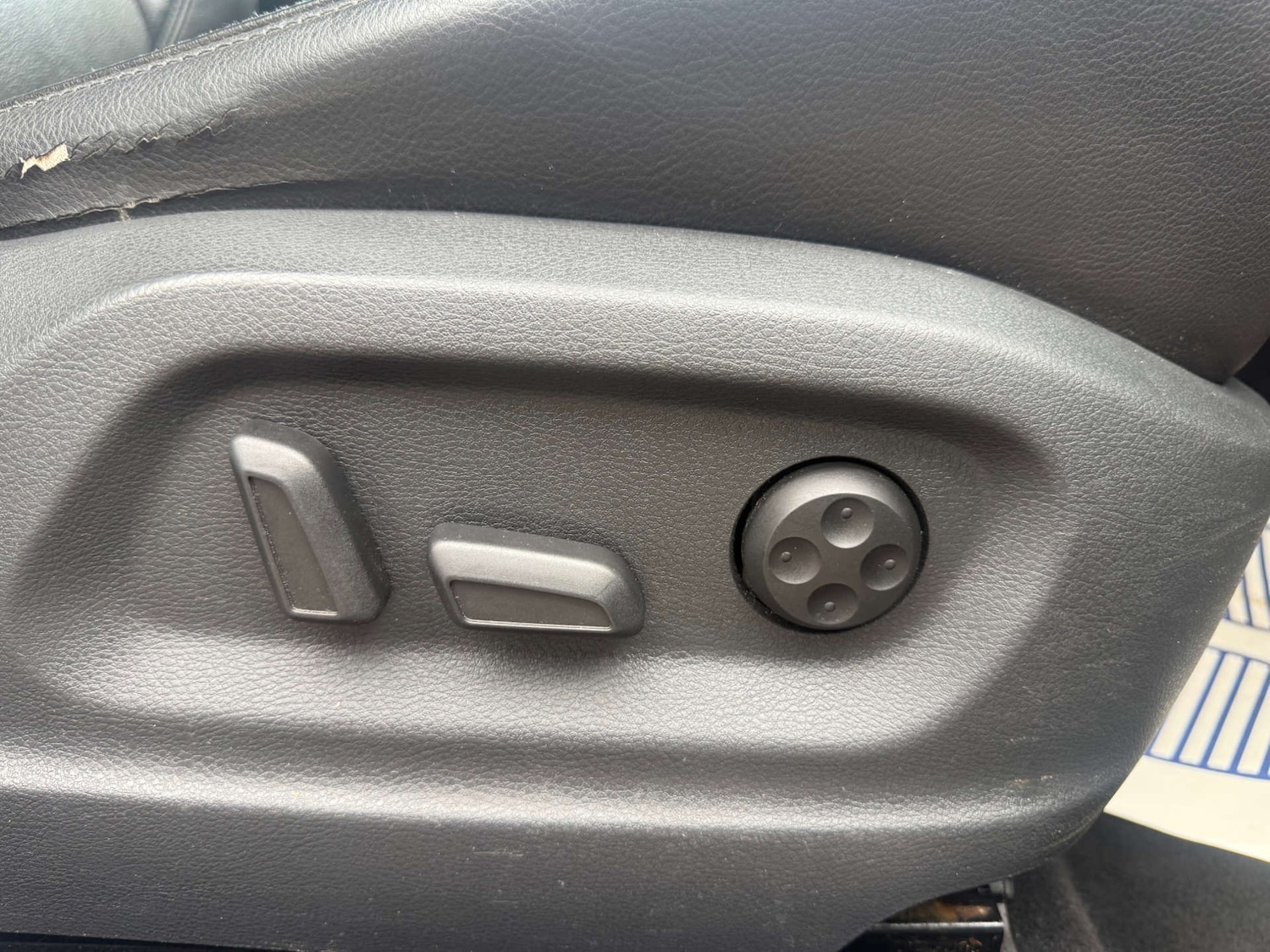 Used Volkswagen Tiguan 2015 for sale - 76481407: Photo 15