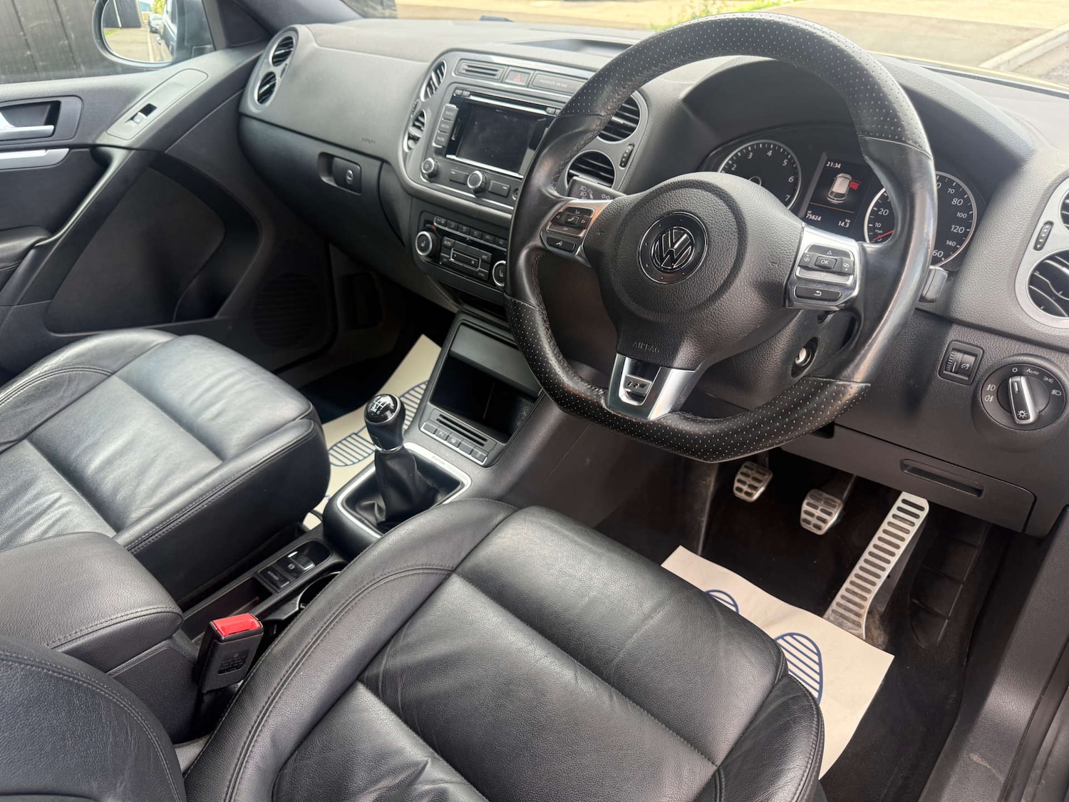 Used Volkswagen Tiguan 2015 for sale - 76481407: Photo 9