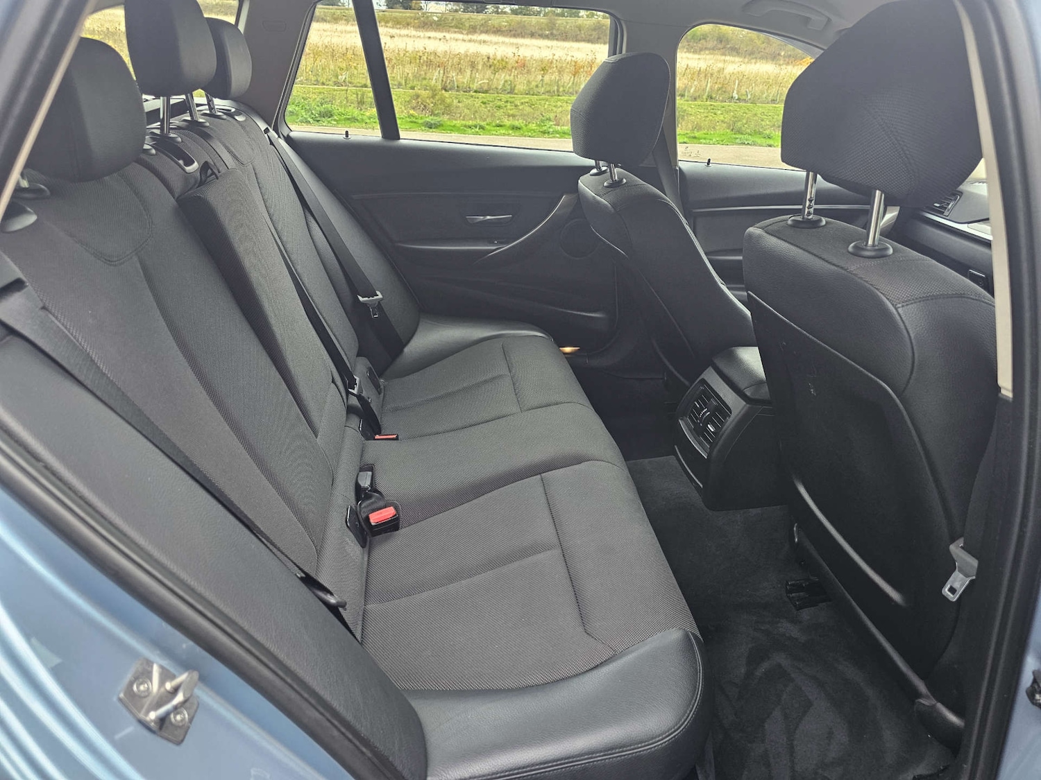 Used BMW 3 Series 2014 for sale - 76427216: Photo 11