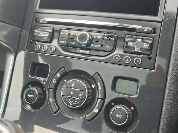 Used Peugeot 3008 2015 for sale - 75330593: Photo 18
