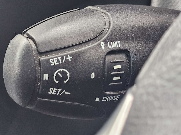 Used Peugeot 3008 2015 for sale - 75330593: Photo 21