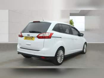 Used Ford Grand C-Max 2015 for sale - 79700623: Photo