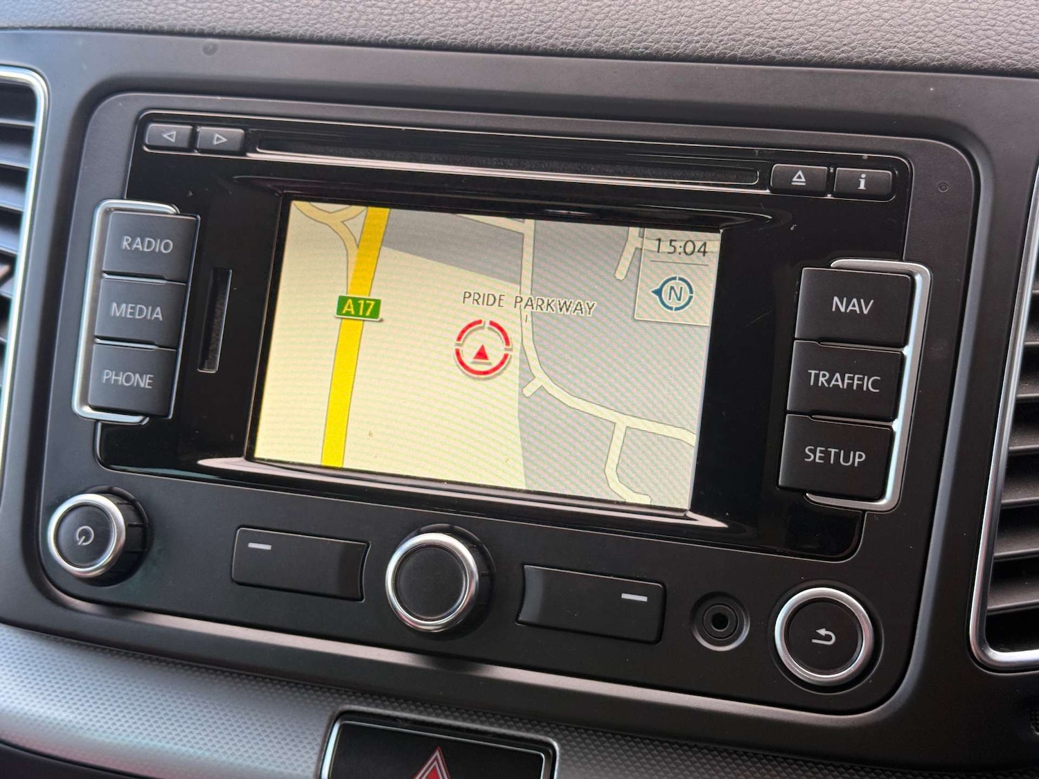 Used Volkswagen Sharan 2014 for sale - 76618141: Photo 12