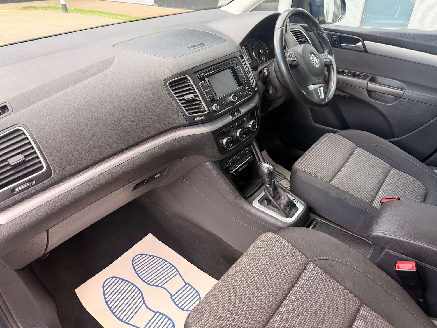 Used Volkswagen Sharan 2014 for sale - 76618141: Photo 16