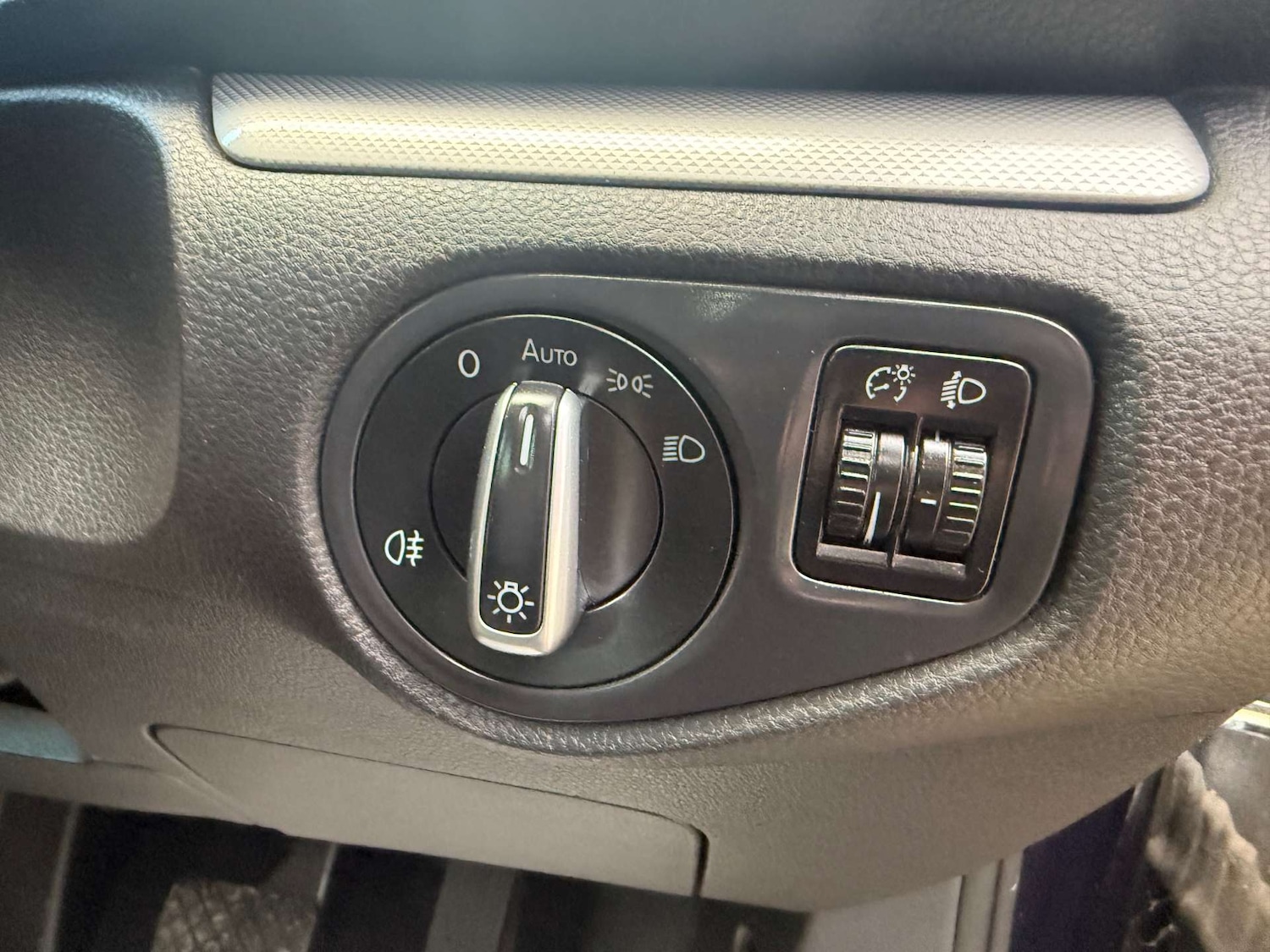 Used Volkswagen Sharan 2014 for sale - 76618141: Photo 19