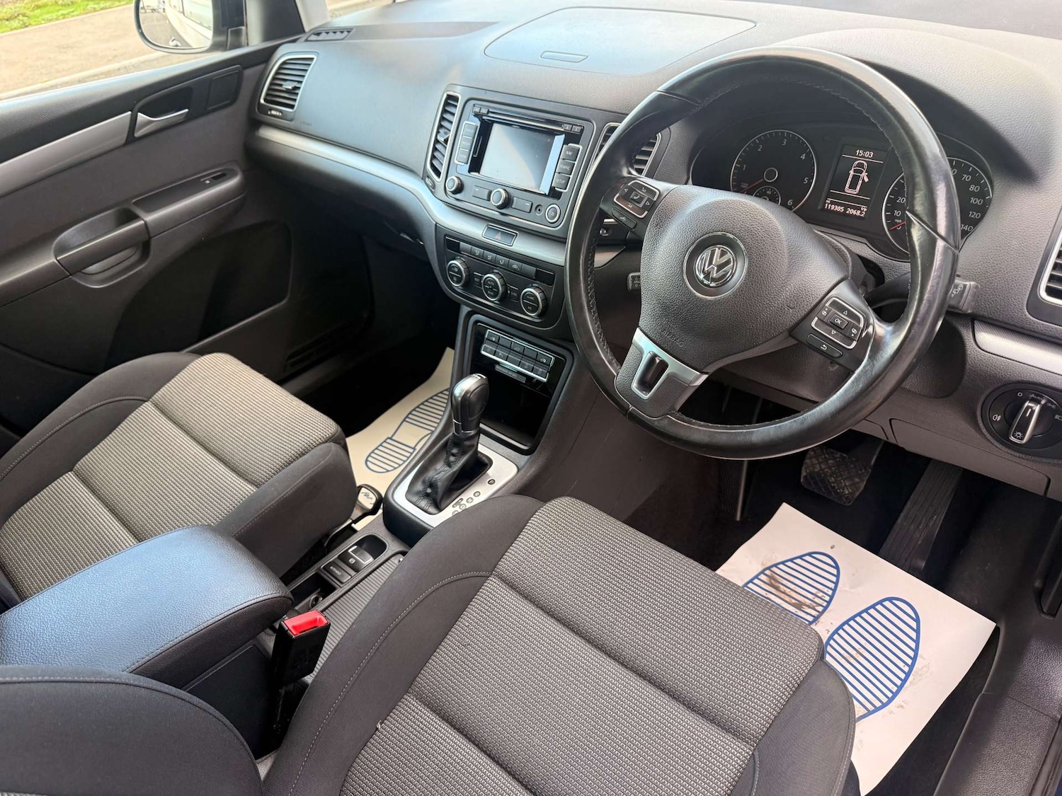 Used Volkswagen Sharan 2014 for sale - 76618141: Photo 2