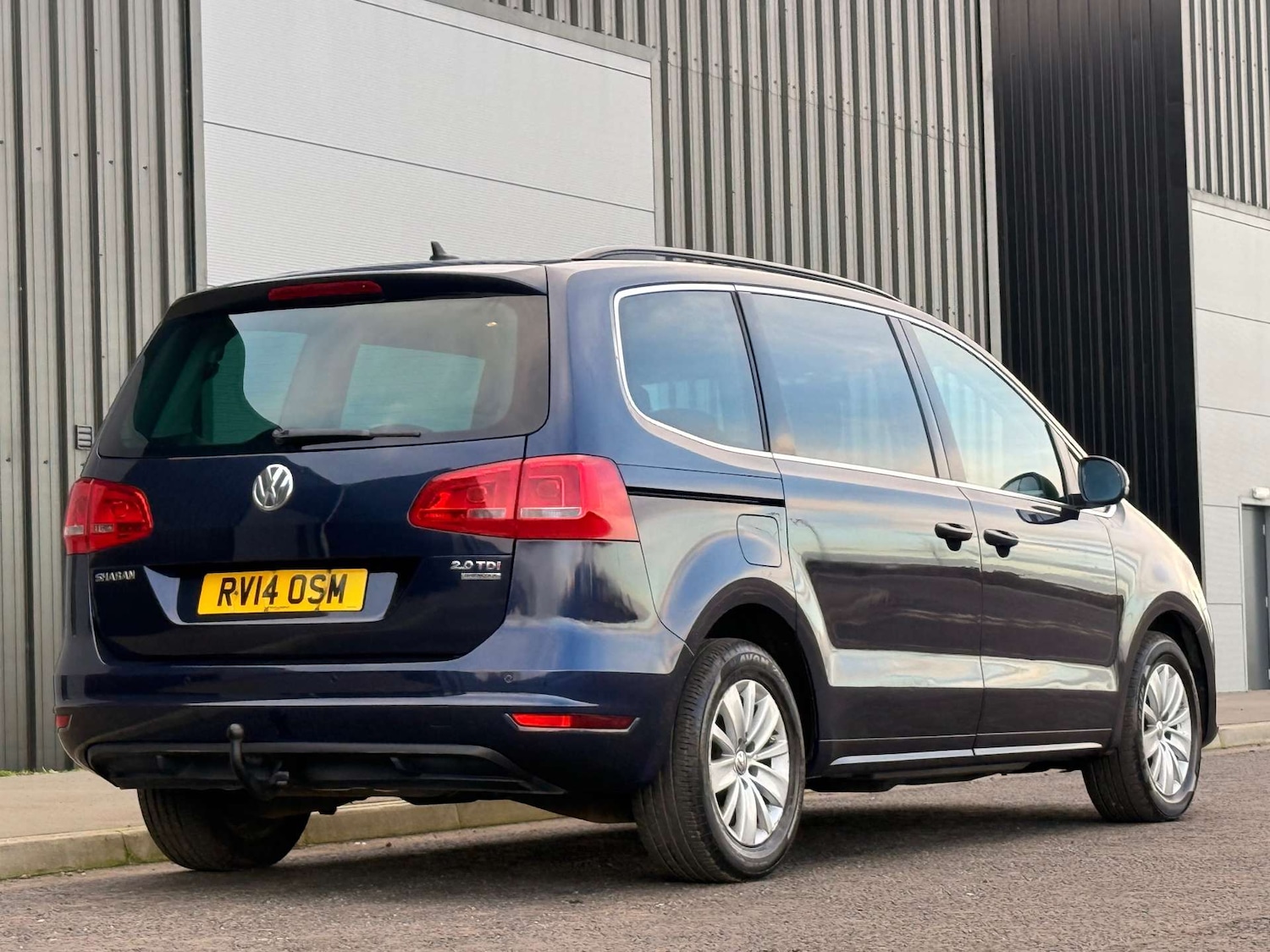 Used Volkswagen Sharan 2014 for sale - 76618141: Photo 5