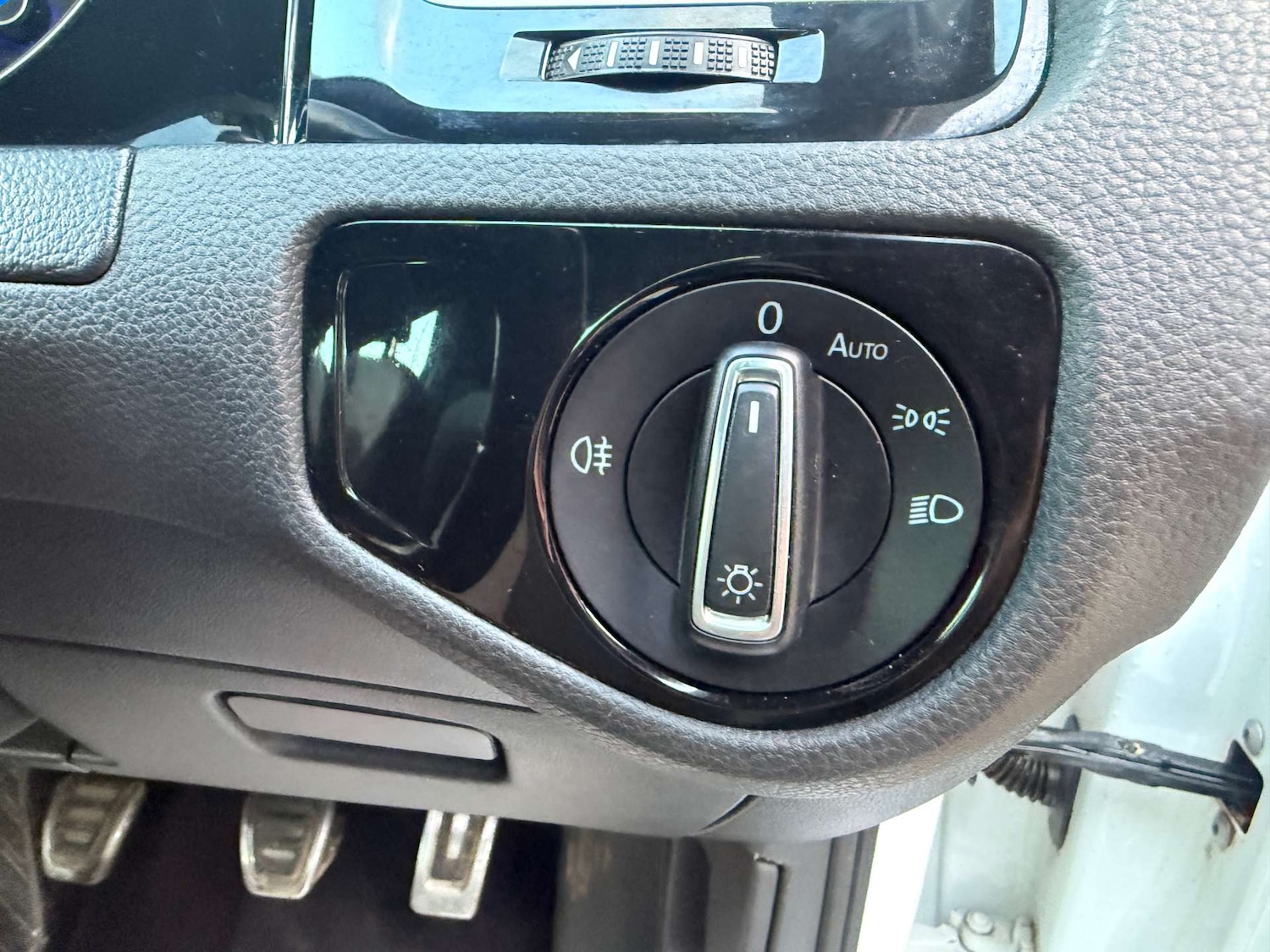 Used Volkswagen Golf 2015 for sale - 76642996: Photo 15