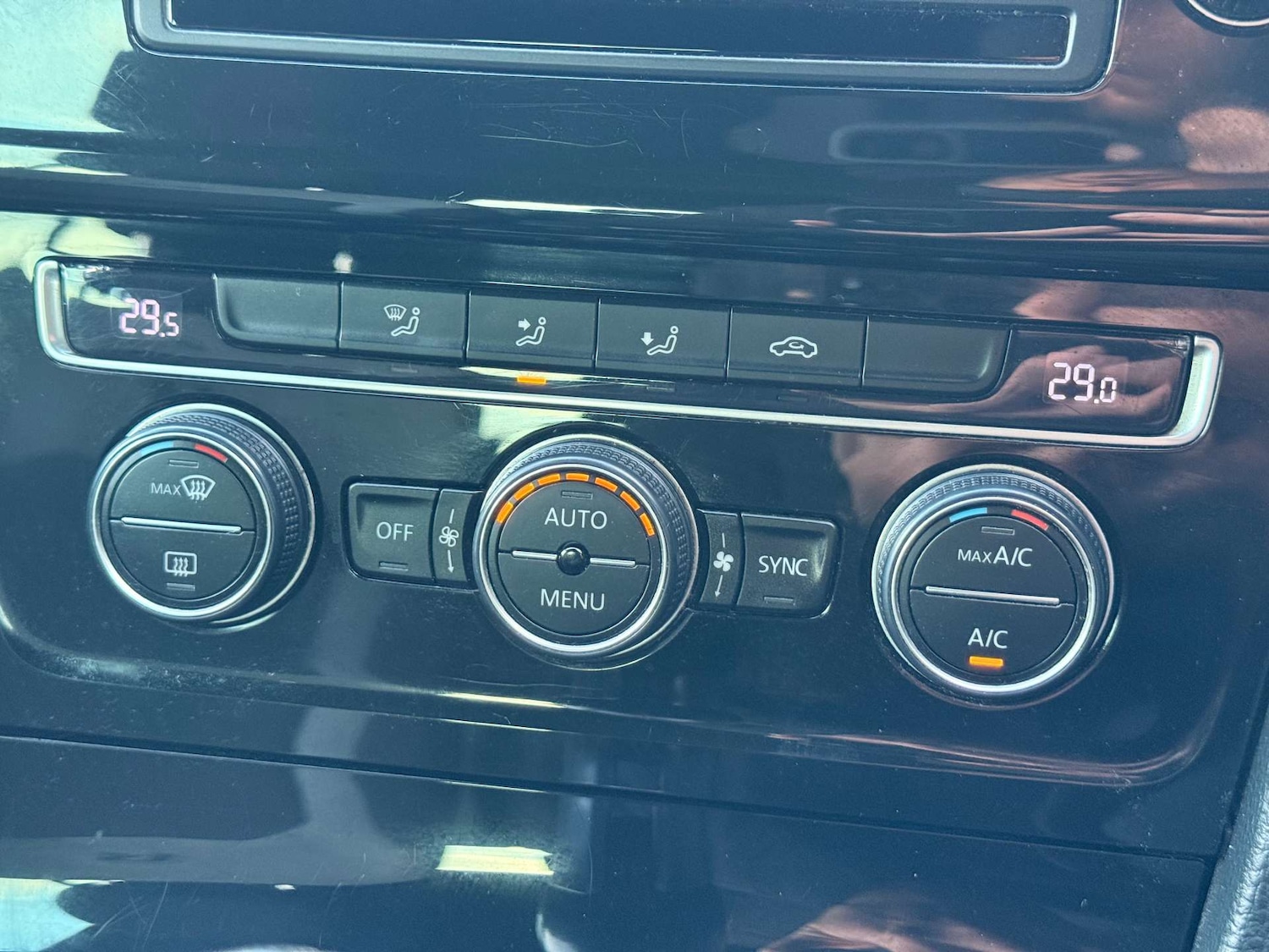 Used Volkswagen Golf 2015 for sale - 76642996: Photo 17