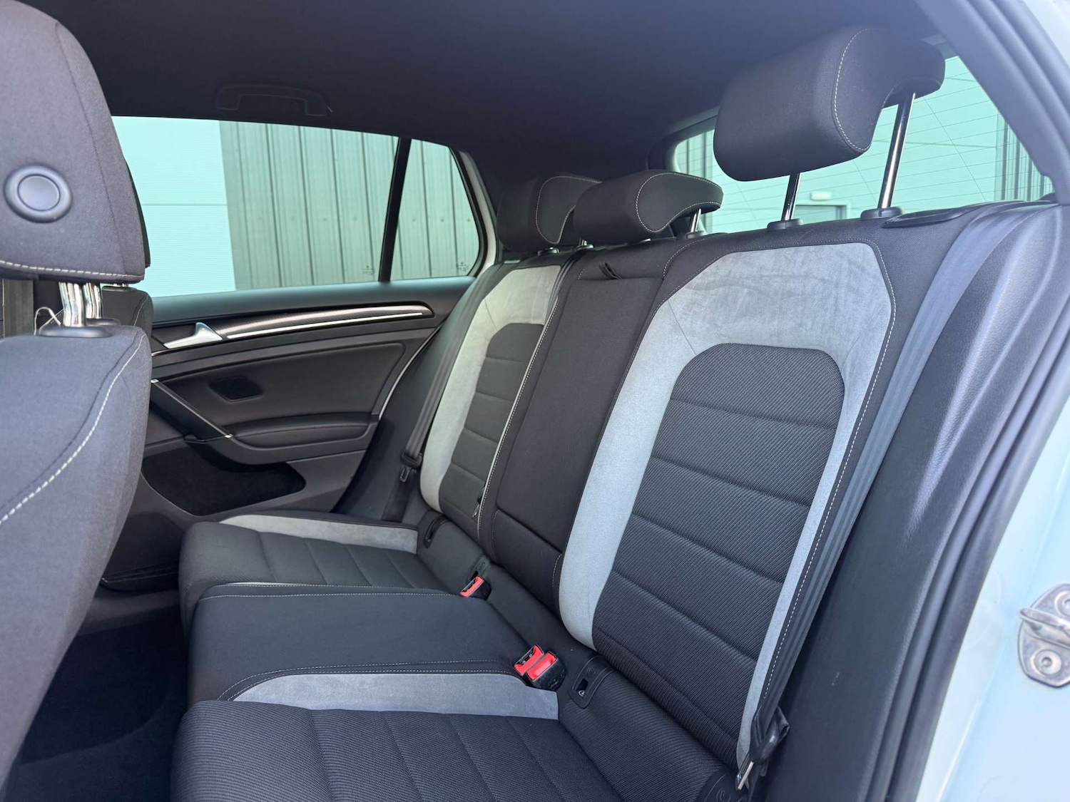 Used Volkswagen Golf 2015 for sale - 76642996: Photo 20