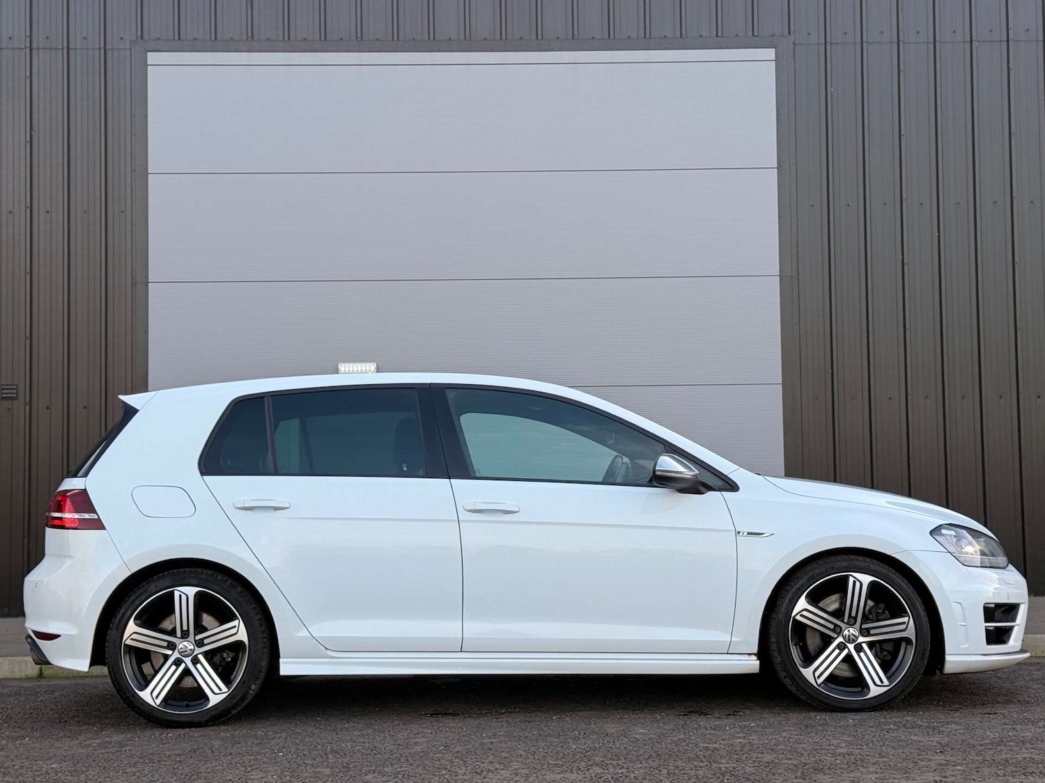 Used Volkswagen Golf 2015 for sale - 76642996: Photo 7