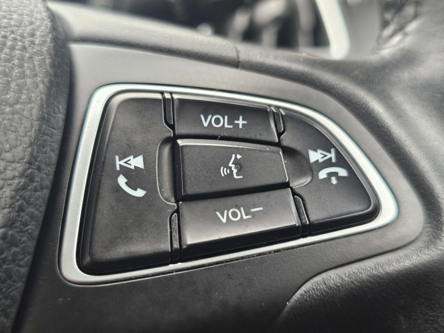 Used Ford C-Max 2018 for sale - 76266404: Photo 29