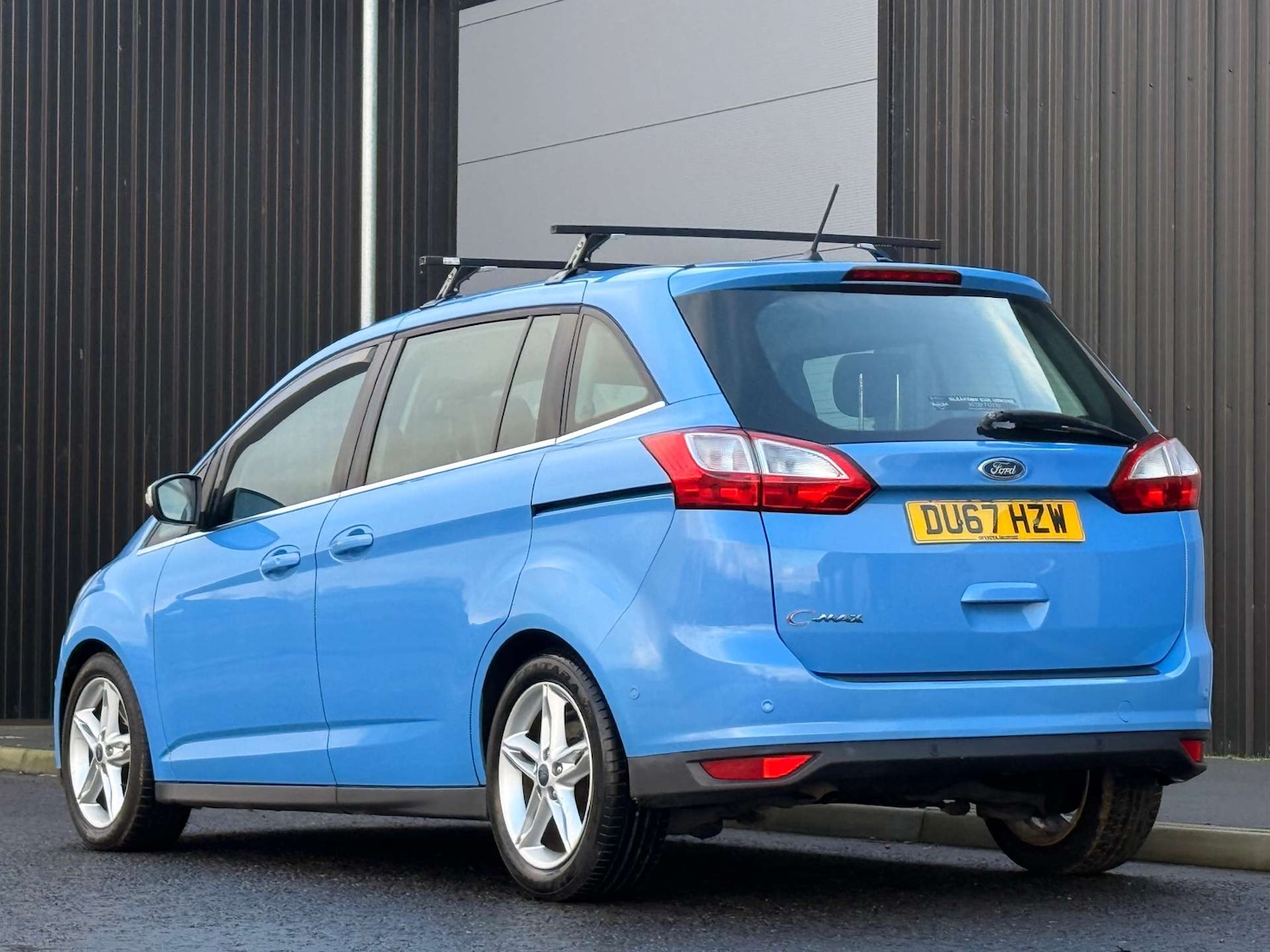 Used Ford C-Max 2018 for sale - 76266404: Photo 6