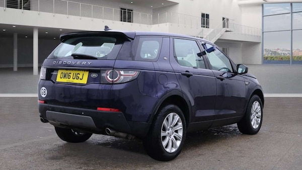 Used Land Rover Discovery Sport 2016 for sale - 76181545: Photo 4