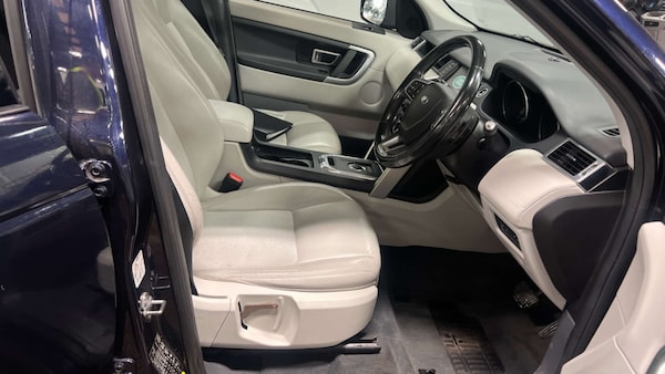 Used Land Rover Discovery Sport 2016 for sale - 76181545: Photo 9