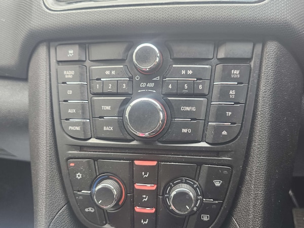 Used Vauxhall Meriva 2015 for sale - 74967351: Photo 14