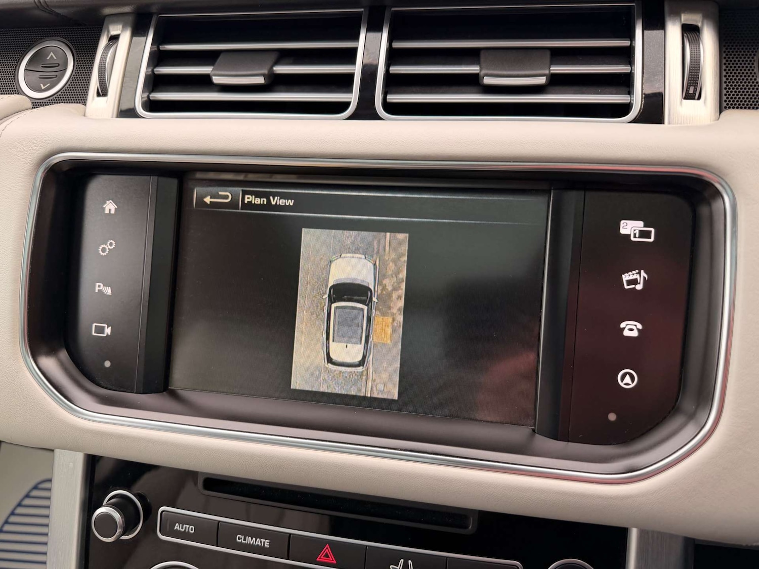 Used Land Rover Range Rover 2016 for sale - 77355585: Photo 17