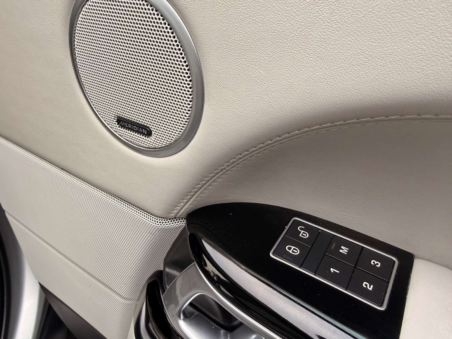 Used Land Rover Range Rover 2016 for sale - 77355585: Photo 25