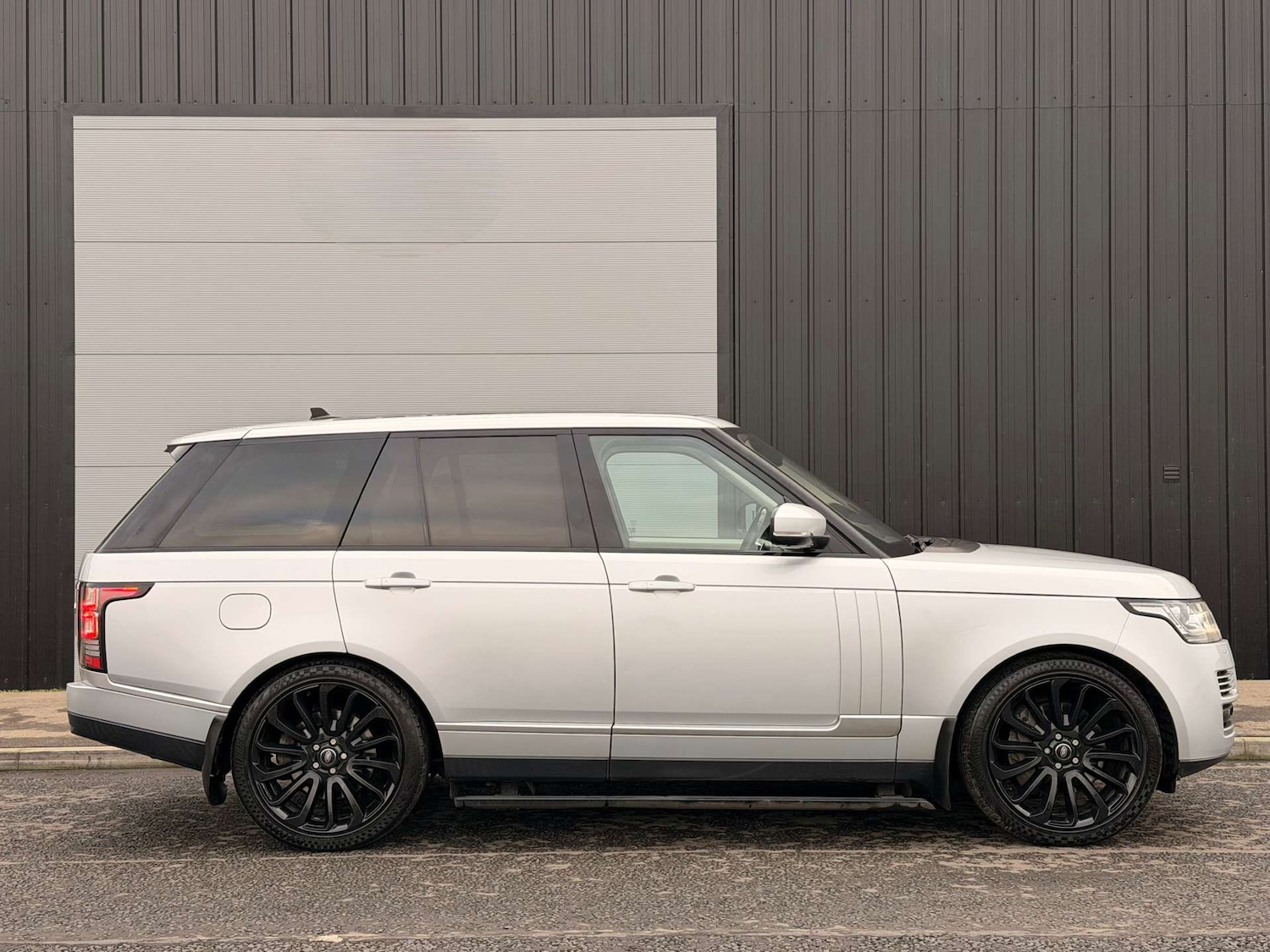 Used Land Rover Range Rover 2016 for sale - 77355585: Photo 8