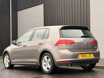 Used Volkswagen Golf 2016 for sale - 76770242: Photo