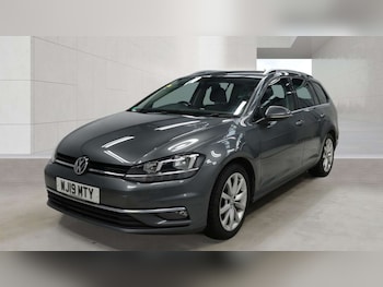 Used Volkswagen Golf 2019 for sale - 78415351: Photo