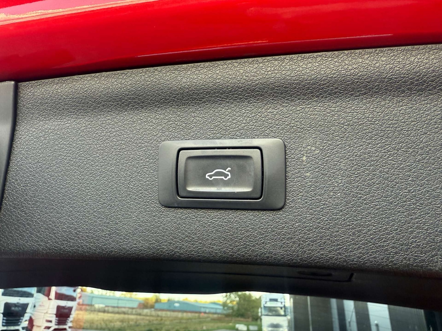 Used Audi Q3 2015 for sale - 76065856: Photo 24