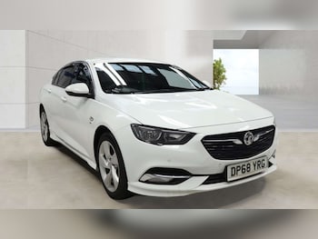 Used Vauxhall Insignia 2019 for sale - 78436045: Photo
