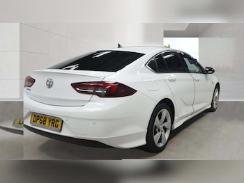 Used Vauxhall Insignia 2019 for sale - 78436045: Photo