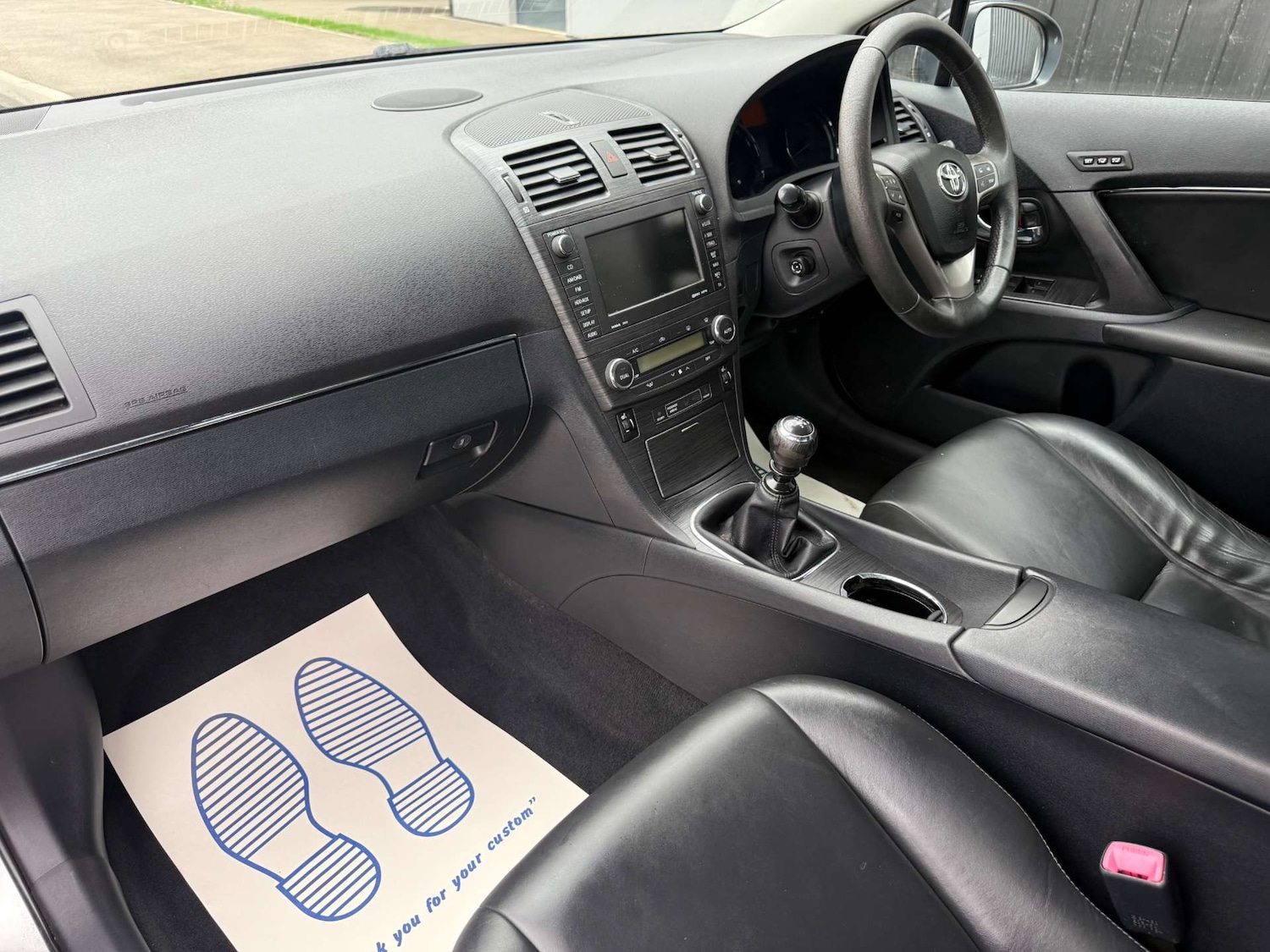 Used Toyota Avensis 2010 for sale - 74970882: Photo 18