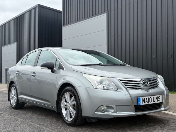 Used Toyota Avensis 2010 for sale - 74970882: Photo 1