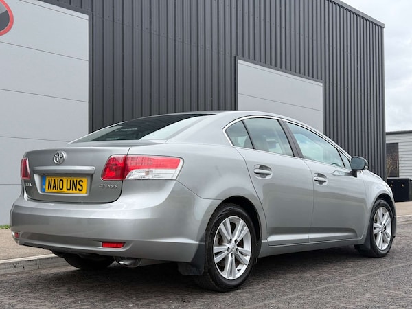 Used Toyota Avensis 2010 for sale - 74970882: Photo 6