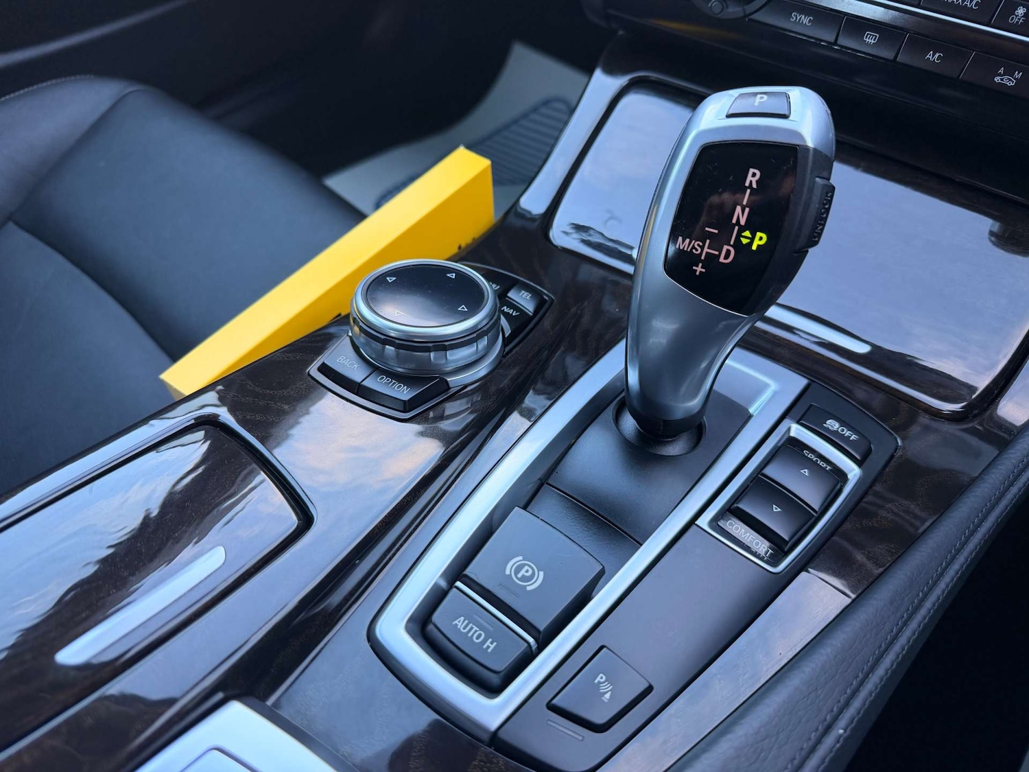 Used BMW 5 Series 2014 for sale - 77339222: Photo 17